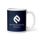Taza blanca brillante de Environmental Pools